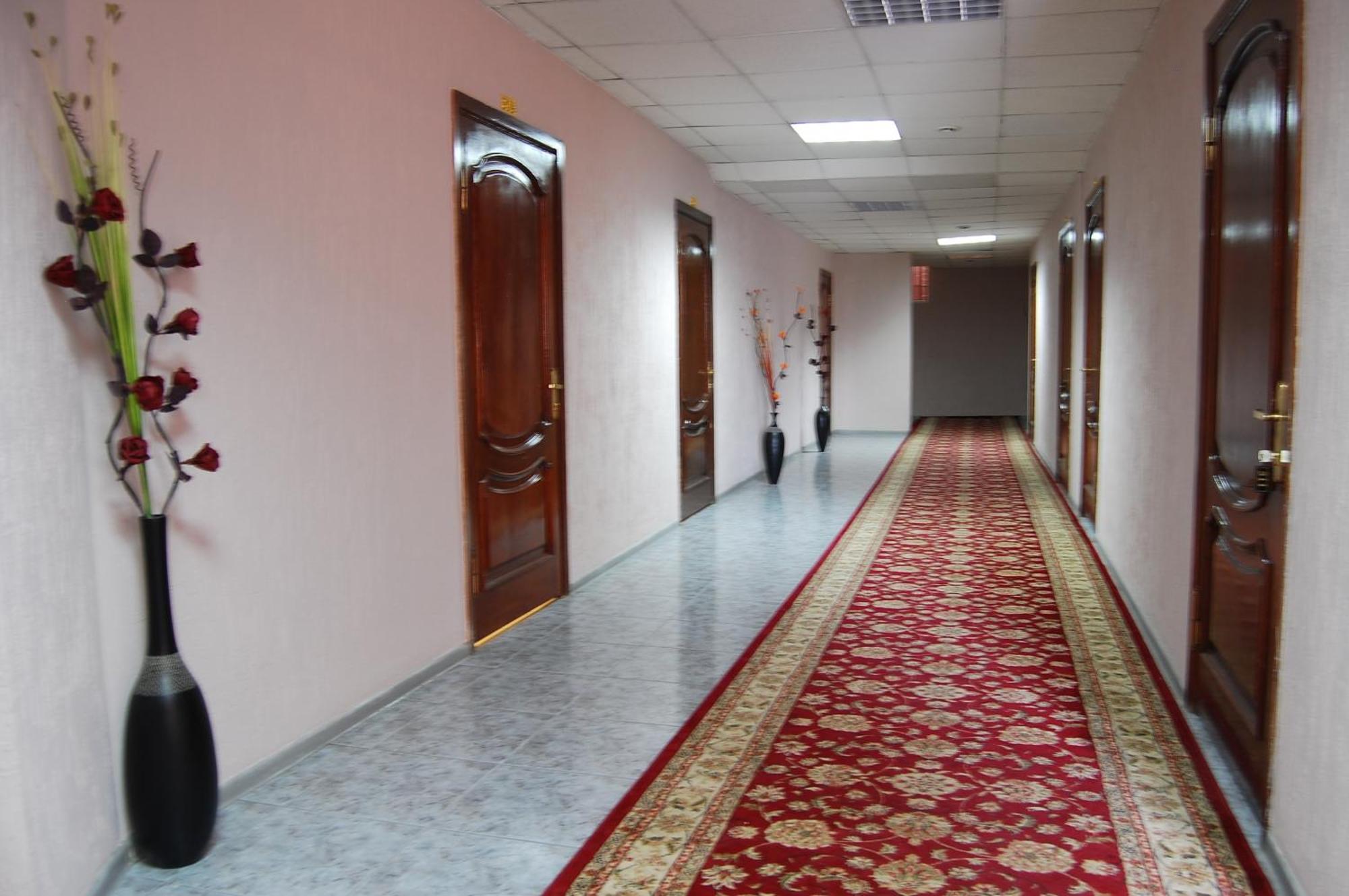 Astana Hotel Almaty Ngoại thất bức ảnh