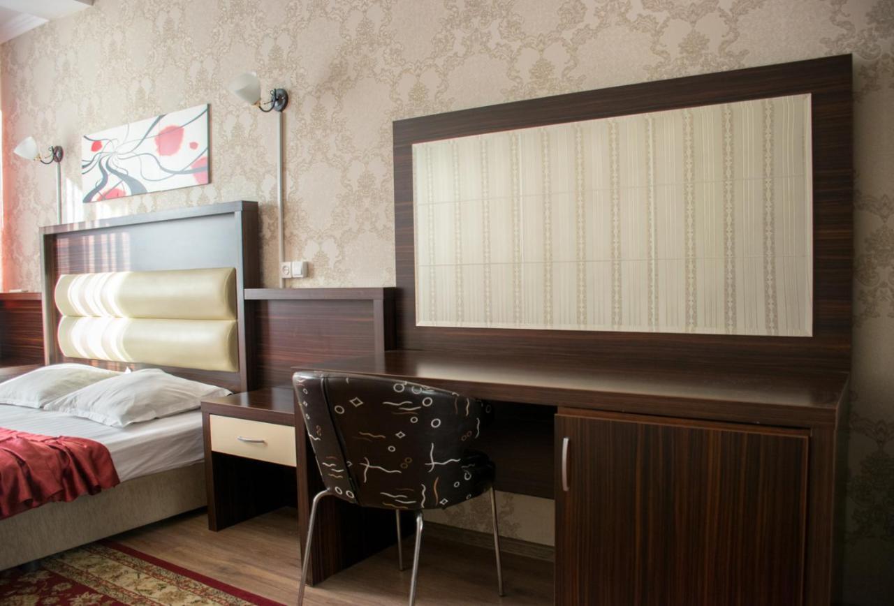 Astana Hotel Almaty Ngoại thất bức ảnh