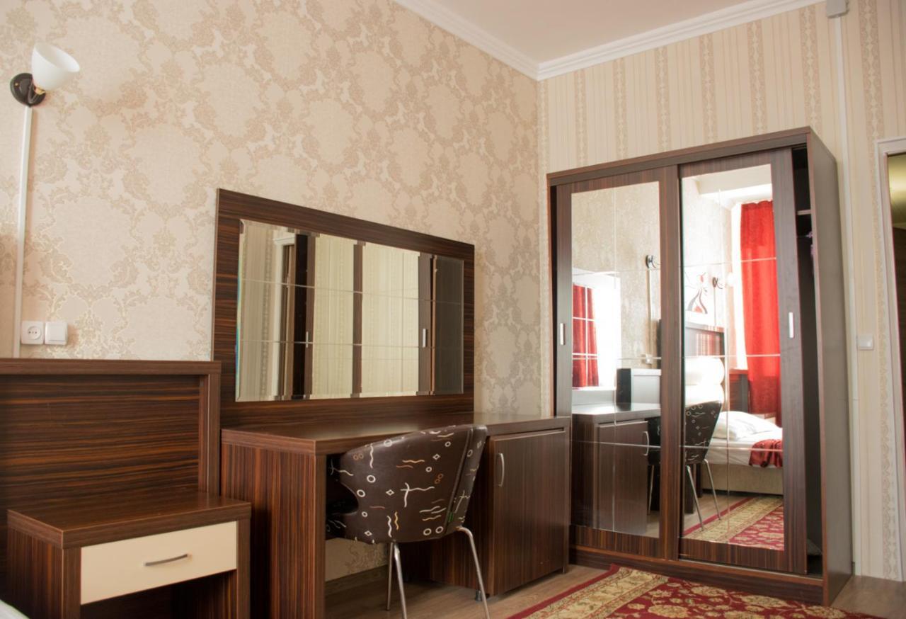 Astana Hotel Almaty Ngoại thất bức ảnh