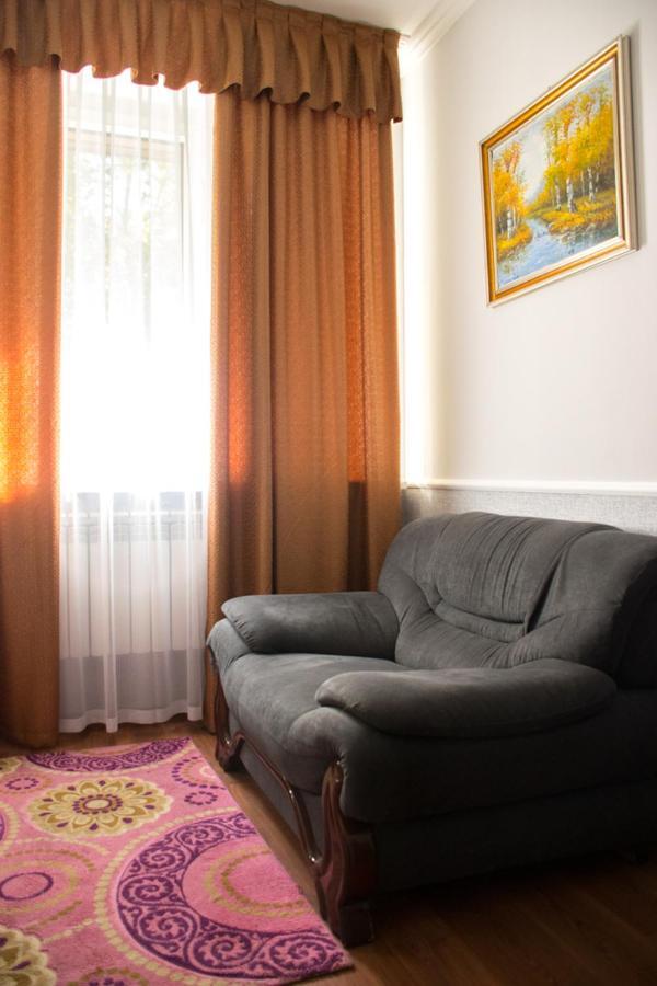 Astana Hotel Almaty Ngoại thất bức ảnh