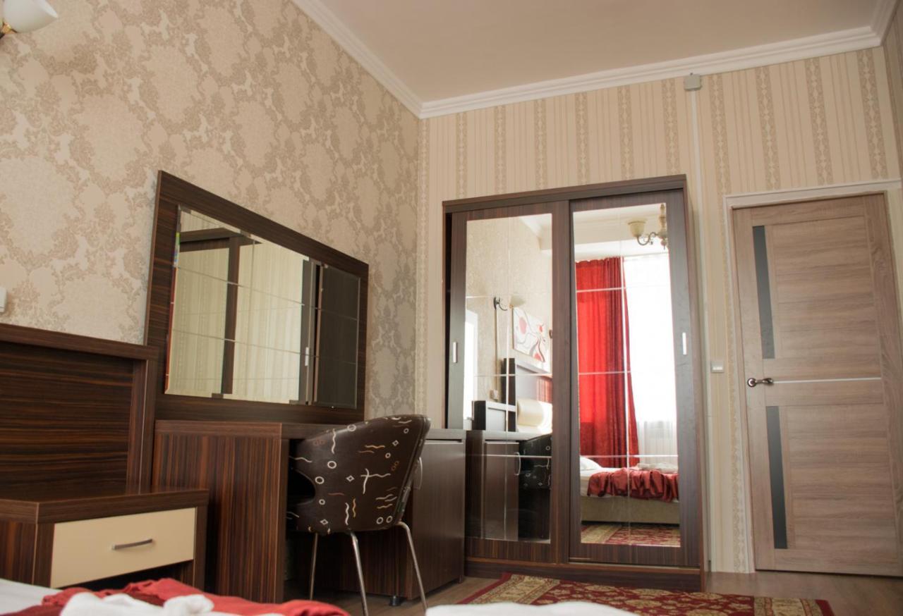 Astana Hotel Almaty Ngoại thất bức ảnh