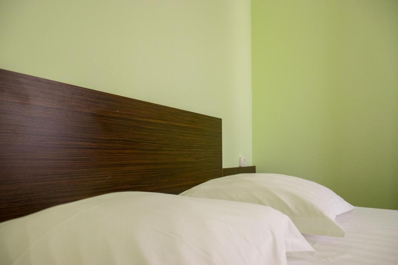 Astana Hotel Almaty Ngoại thất bức ảnh