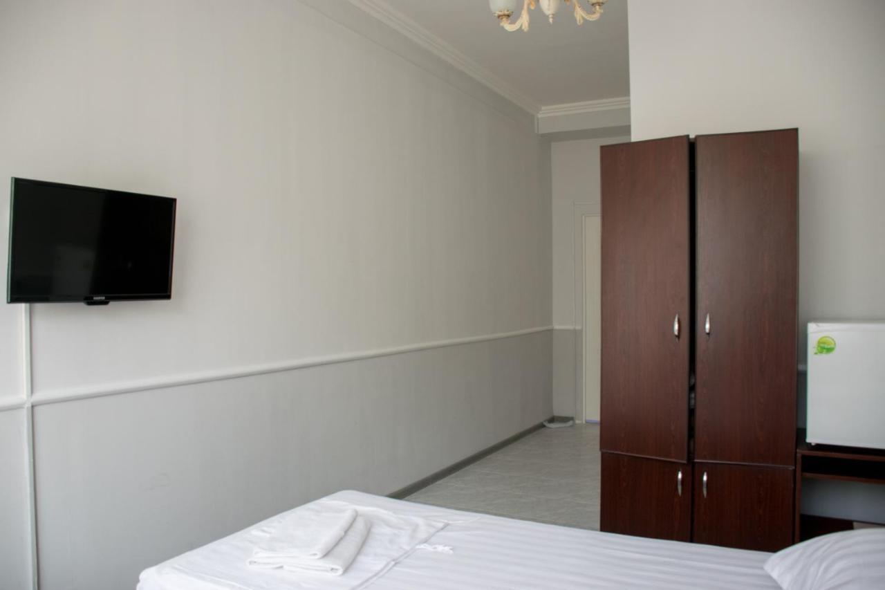 Astana Hotel Almaty Ngoại thất bức ảnh